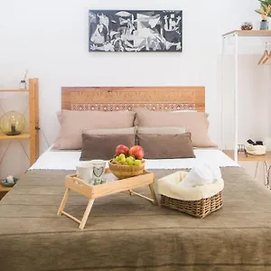 https://apartamento-picasso.hotelsinnerja.org